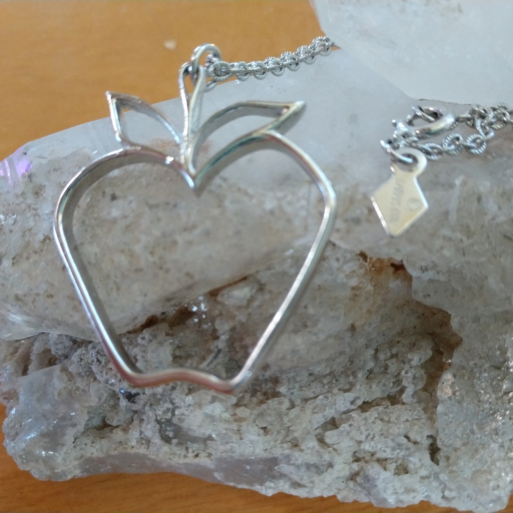 Sarah Coventry Apple Necklace